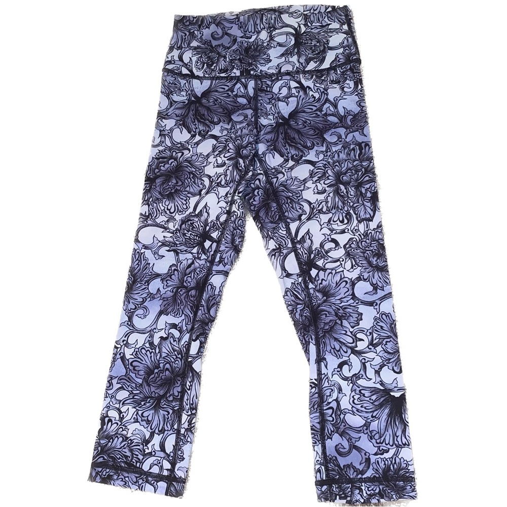 Lululemon Cropped Leggings